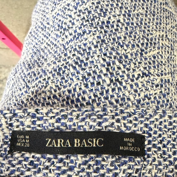 Zara Tweed Mini Skirt Blue White Button Front Frayed Hem Size Medium NWT 💛 - Picture 7 of 7